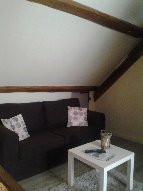 La Ferme Du Vintue Bed & Breakfast Etrechy  Oda fotoğraf